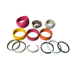 Bracelets assorted lot